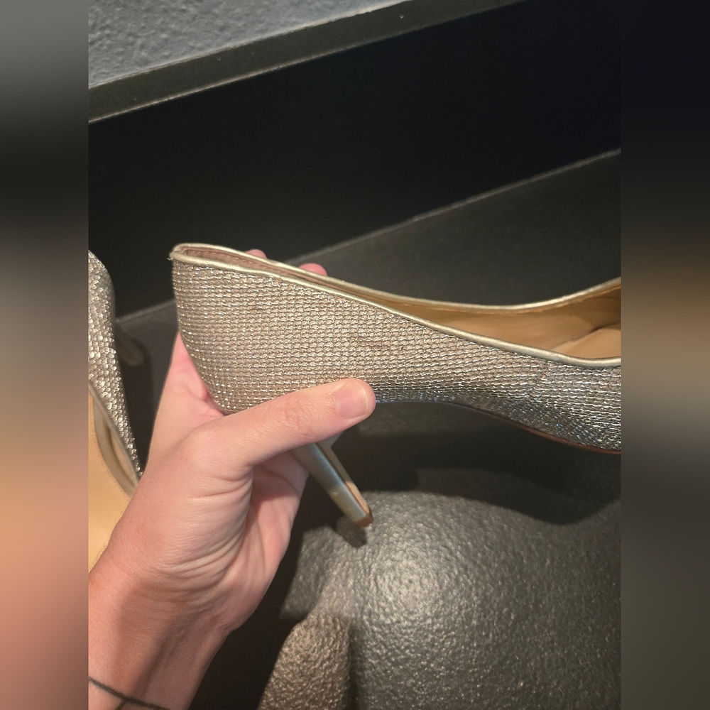 SALE Antonio Milani 9M Elegant Gold Mesh High Heels EUC - Picture 10 of 11